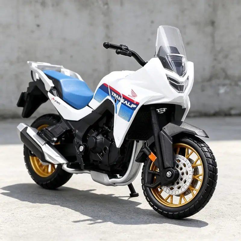 1:18 HONDA XL750 Transalp