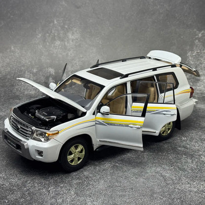 1:18 Land Cruiser LC200