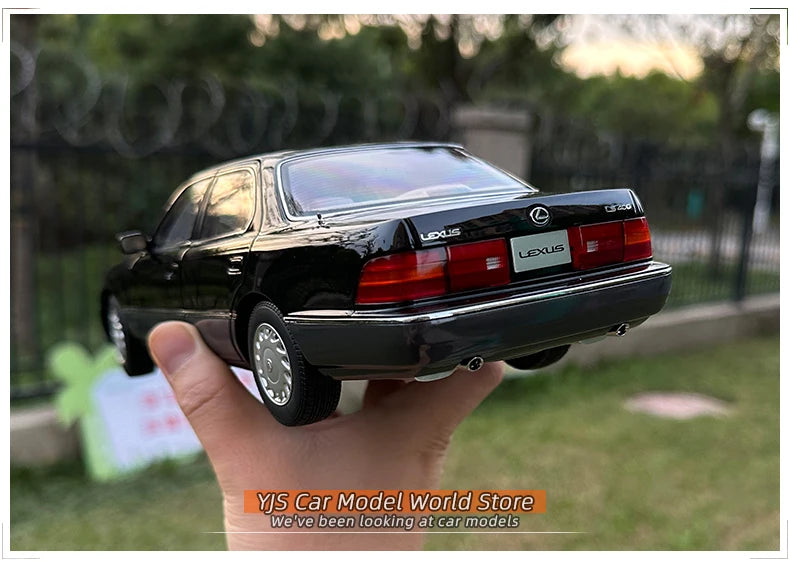 1:18 Lexus LS400