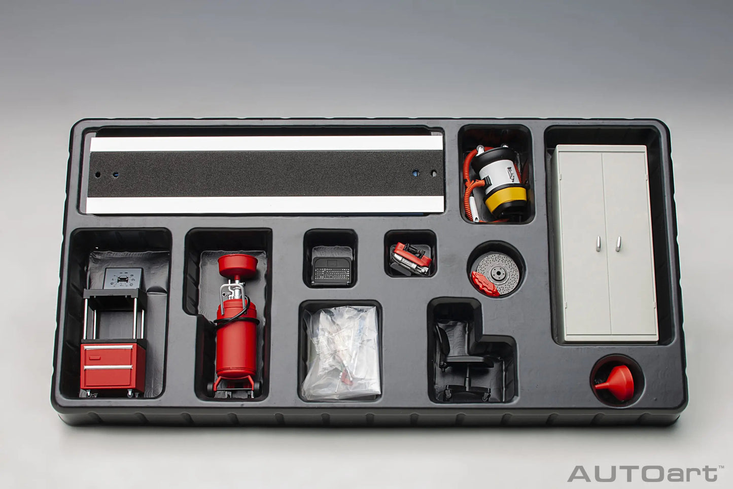 1:18 Garage kit set static display