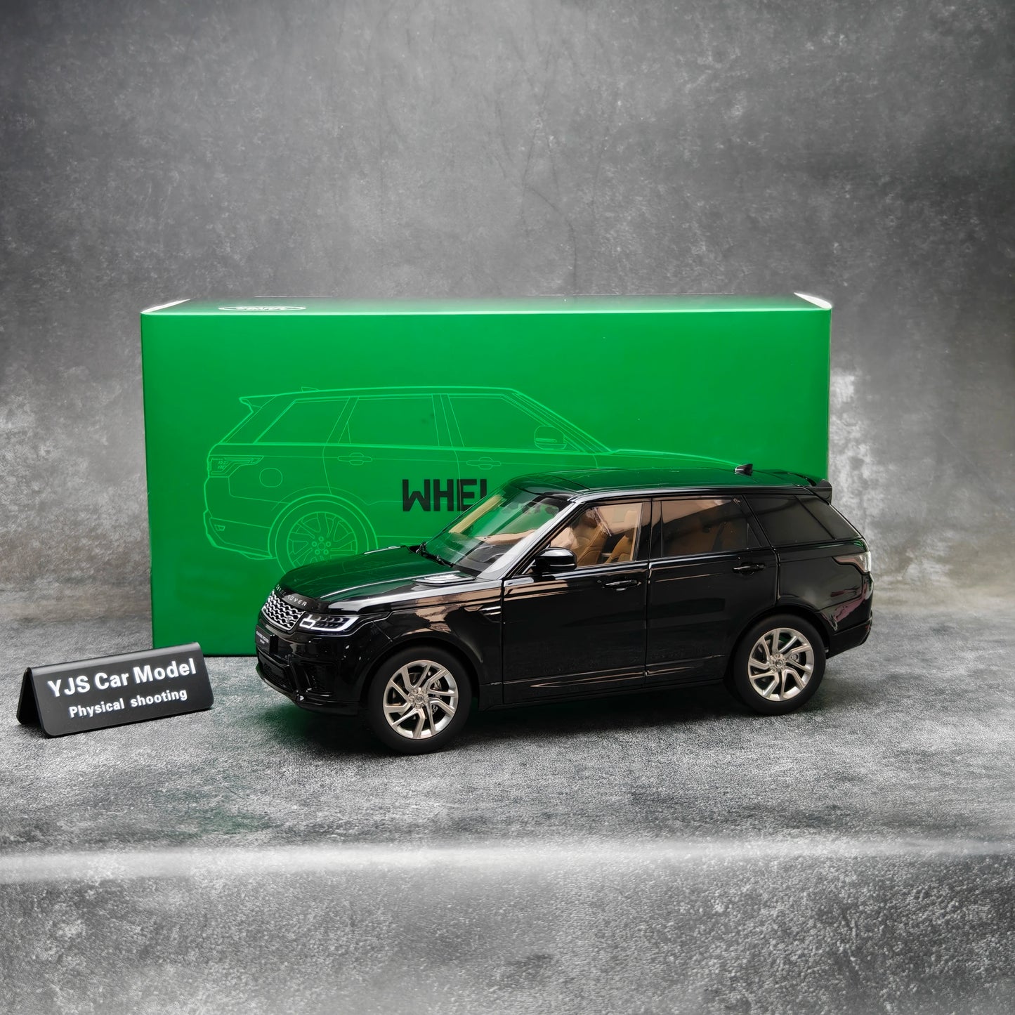 1:18 Land Rover Range Rover Sport