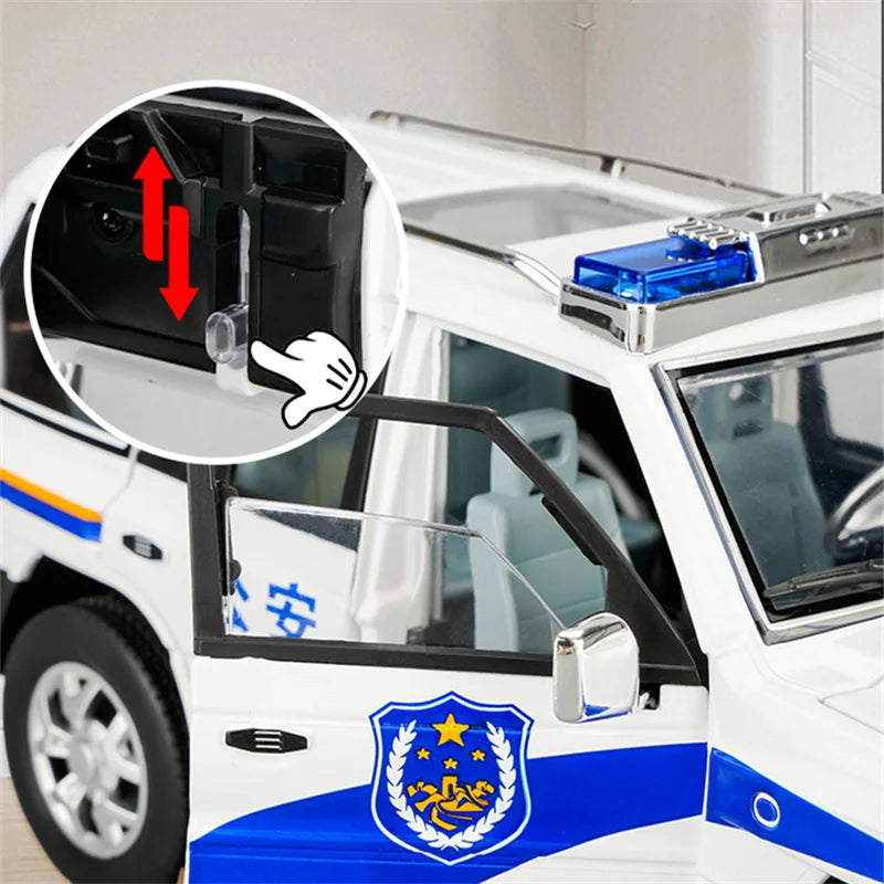 1:18 Mitsubishi PAJERO