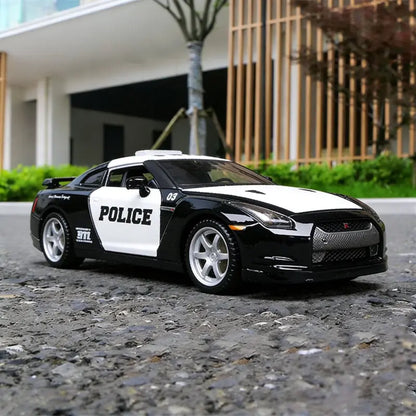 1:24 Nissan Skyline Ares GTR R35