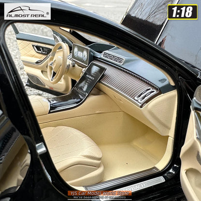 1:18 Mercedes-Benz Maybach S680 2021