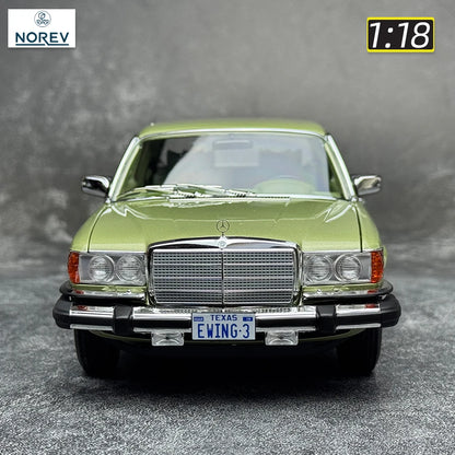 1:18 Mercedes-Benz 450 SEL