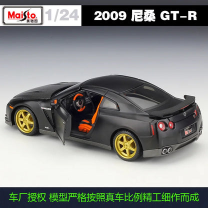 1:24 Nissan 2009 GT-R