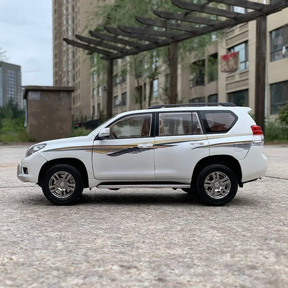 1:18 Land Cruiser Prado