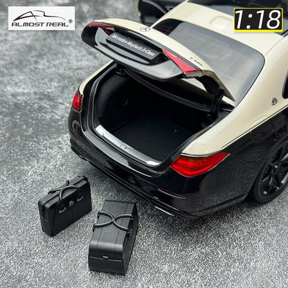 1:18 Mercedes Benz Maybach S-Class S680 2023