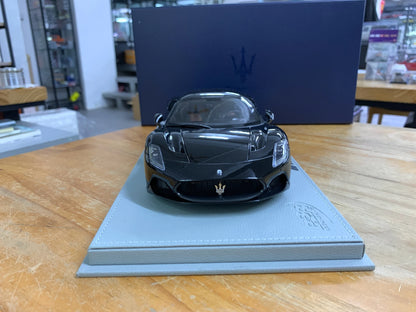 1:18 Maserati MC20 2020 Deluxe Edition