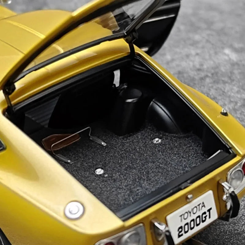 1:18 Toyota 2000GT 1967