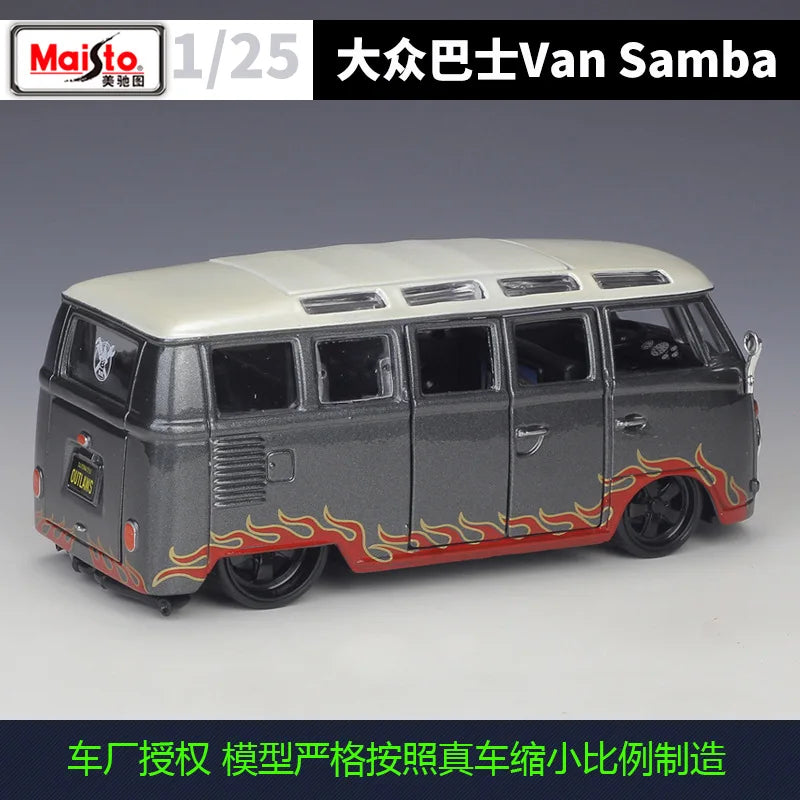 1:25 Volkswagen VAN SAMBA