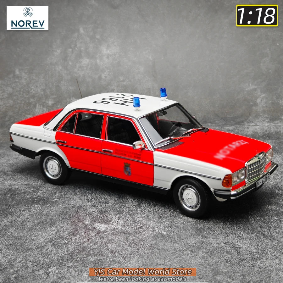 1:18 Mercedes-Benz 200 1984