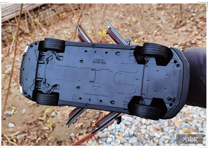 1:18 Porsche Panamera