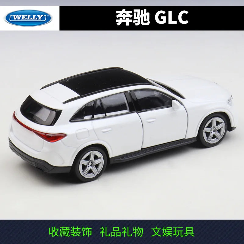 1:36 Mercedes-Benz GLC