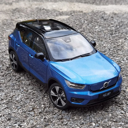 1:18 Volvo XC40 2022