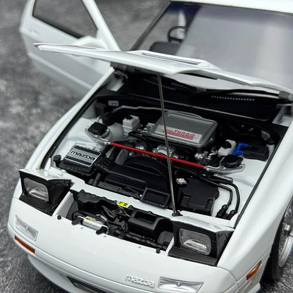 1:18 Mazda RX7 FC3S 1989