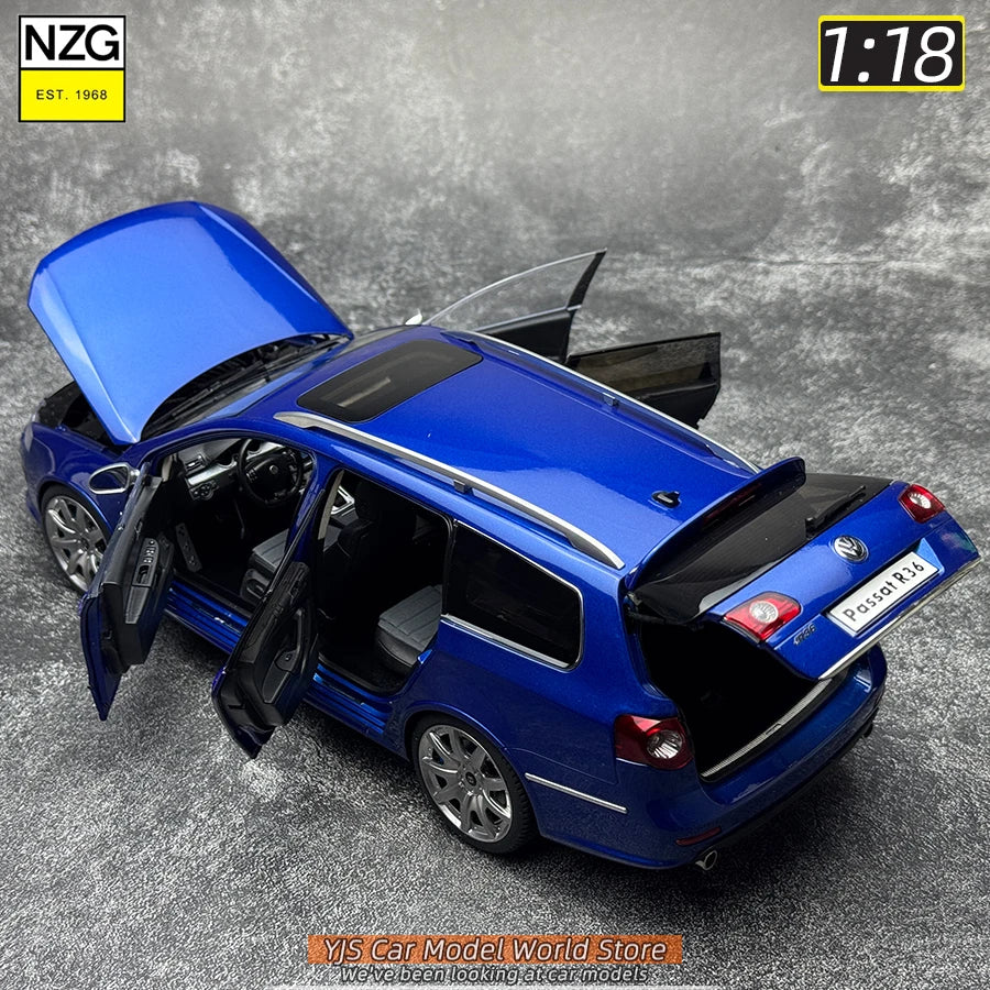 1:18 Volkswagen Passat Estate R36
