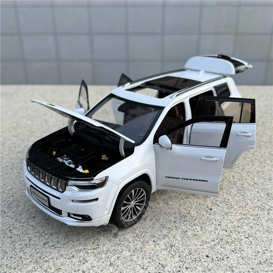 1:18 Jeep Grand Commander