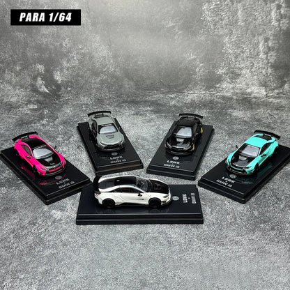 1:64 BMW i8