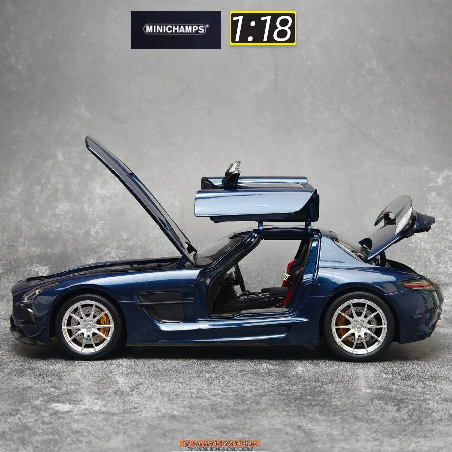 1:18 Mercedes-Benz SLS