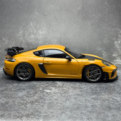 1:18 Porsche Cayman GT4 RS 2023