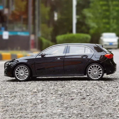 1:18 Mercedes Benz A-class GLA A180