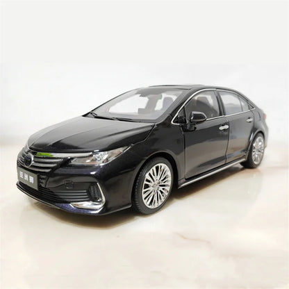 1:18 TOYOTA ALLION 2021