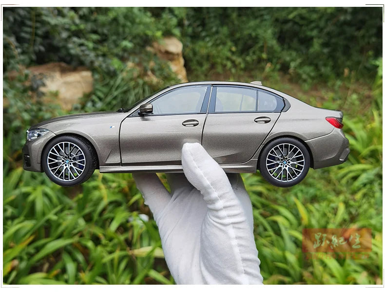 1:18 BMW 3 Series G20 330i 2019