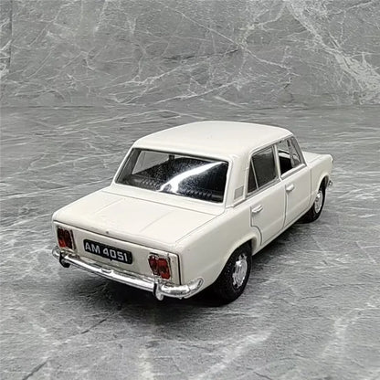 1:43 Fiat 125P