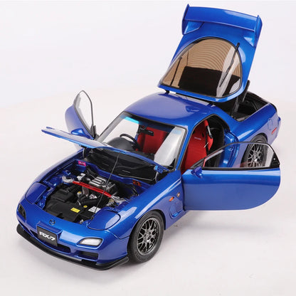 1:18 Mazda RX7