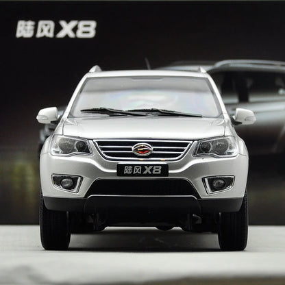 1:18 Landwind X8 Super