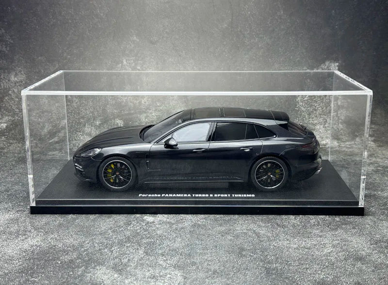 1:18 Porsche Panamera Turbo S 2021