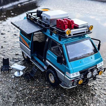 1:24 Mitsubishi Delica MPV