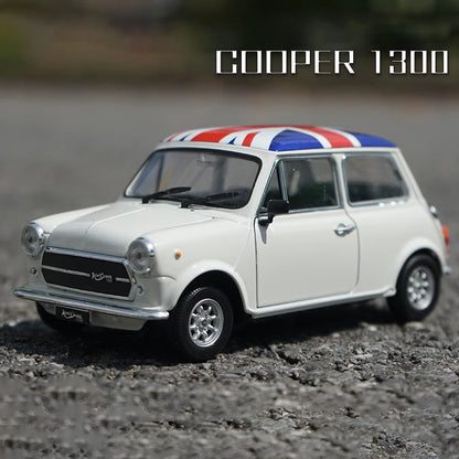 1:24 MINI Cooper 1300