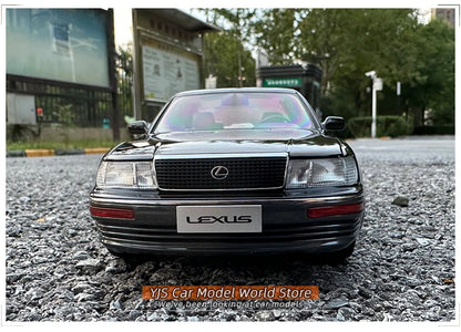 1:18 Lexus LS400