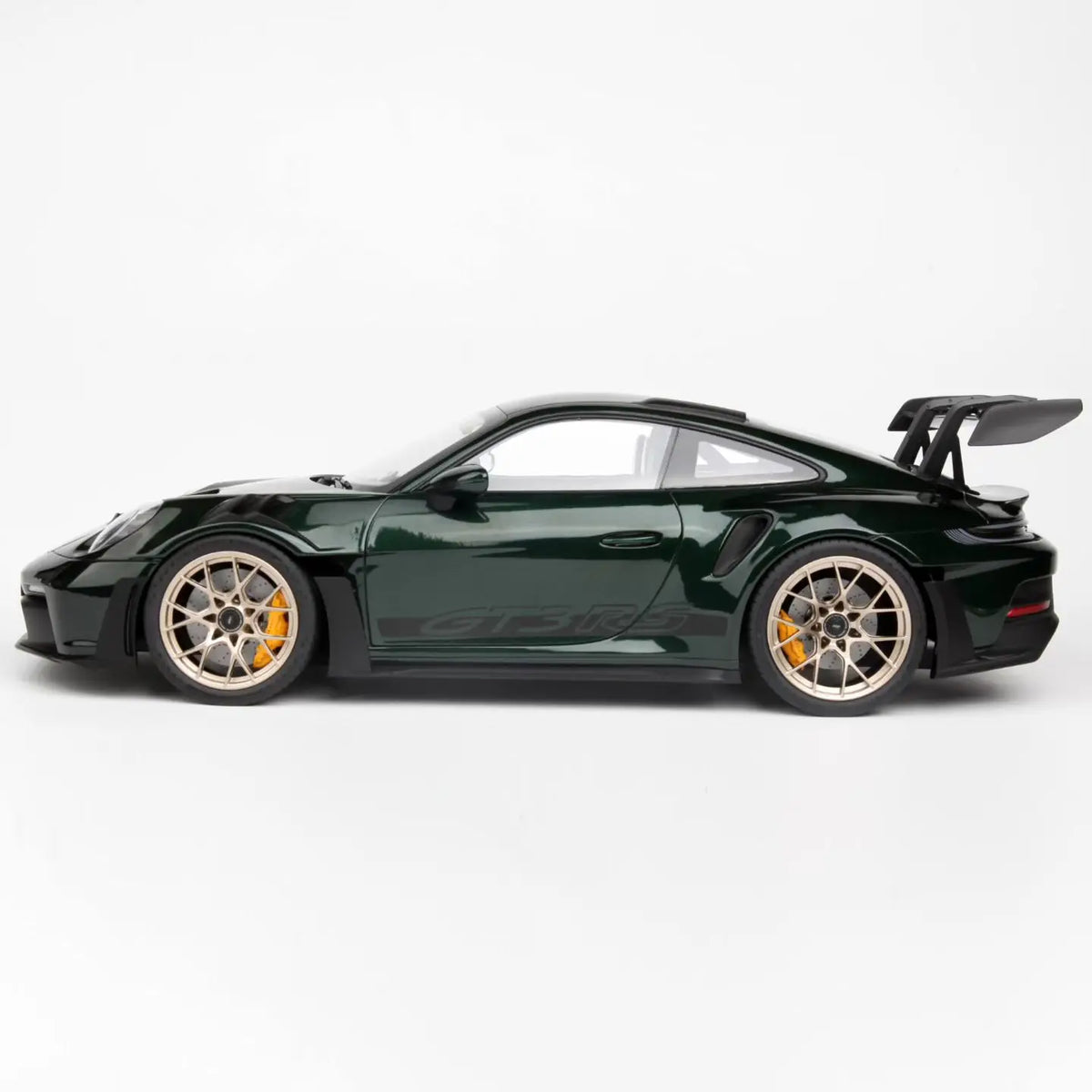1:12  Porsche 911 GT3  RSw/Weissach  Pack 2022 Tribute to Carrera RS