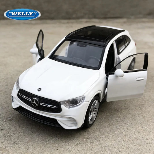 1:36 Mercedes-Benz GLC