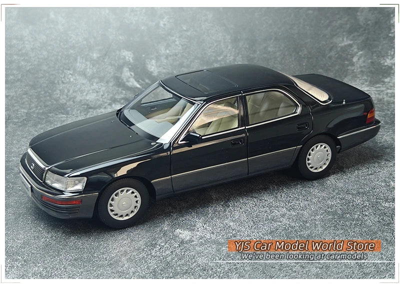 1:18 Lexus LS400