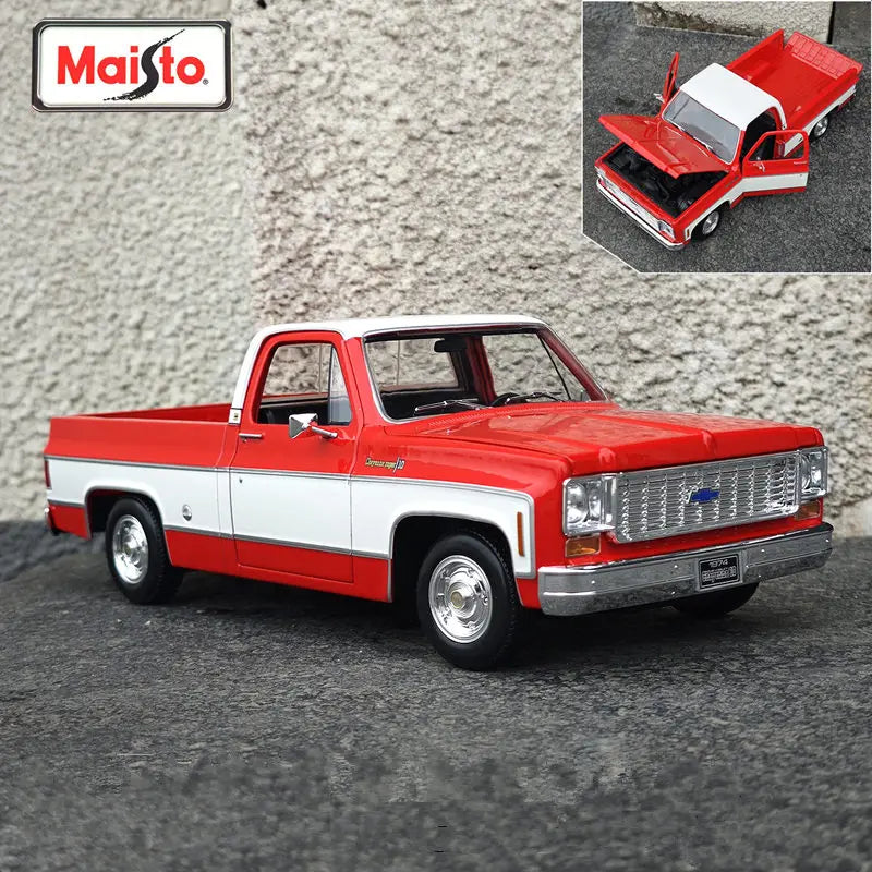 1:18 1974 Chevrolet C10 Cheyenne