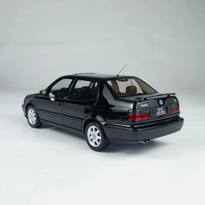 1:18 Volkswagen Jetta GLX VR6