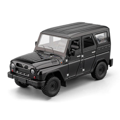 1:18 UAZ Hunter