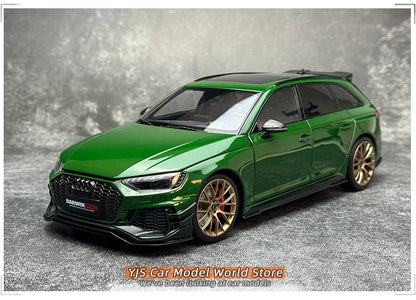 1:18 Audi RS4
