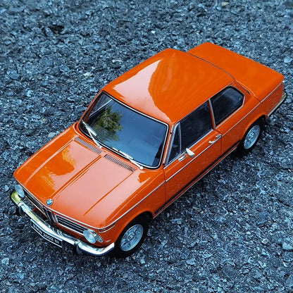 1:18 BMW 2002