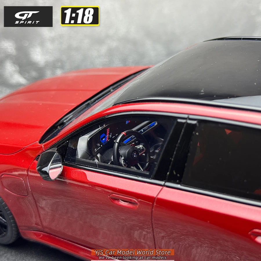 1:18 BMW M5 Touring 2025