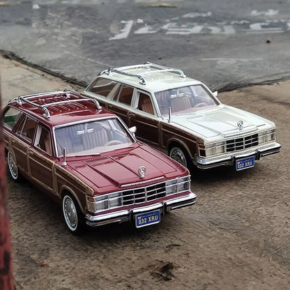 1:24 Chrysler Lebaron Station Wagon