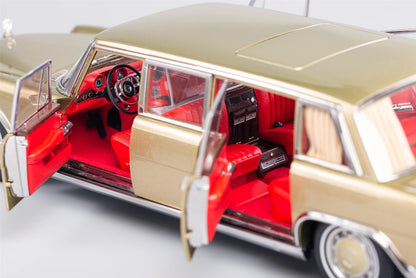 1:18 Mercedes-Benz Pullman MB 600