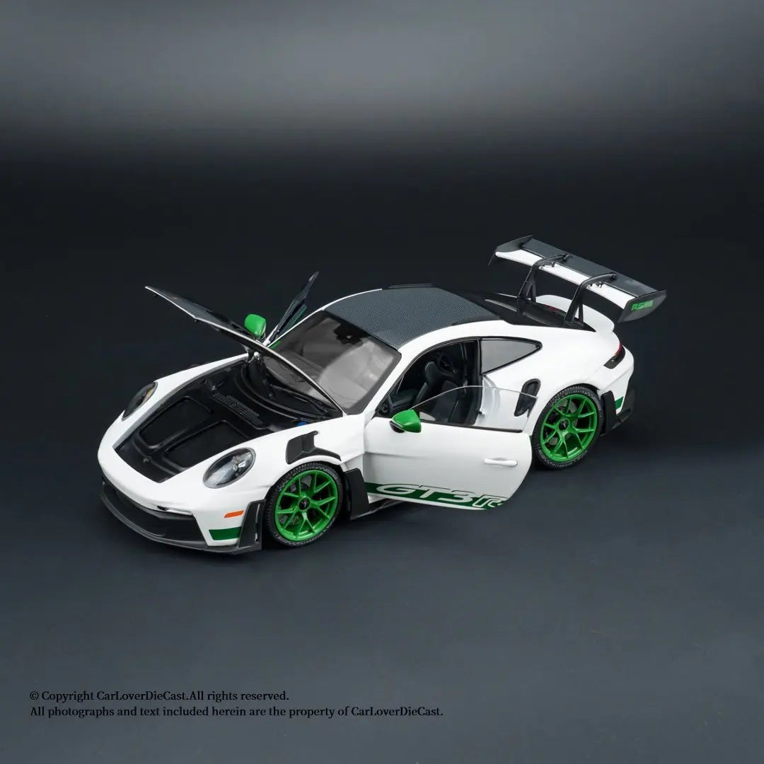 1:18 Porsche 911 GT3 RS Tribute to Carrera RS 2023