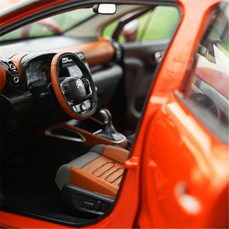 1:18 Citroen C4 Aircross