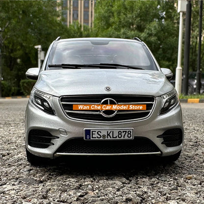 1:18 Mercedes-Benz V260 Viano MPV V-Class