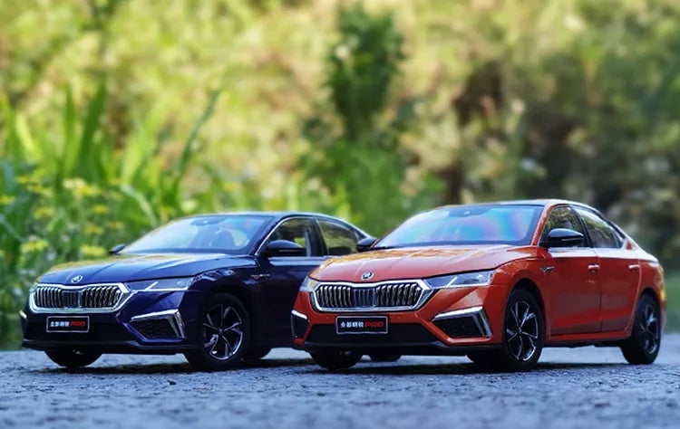 1:18 SKODA Octavia PRO